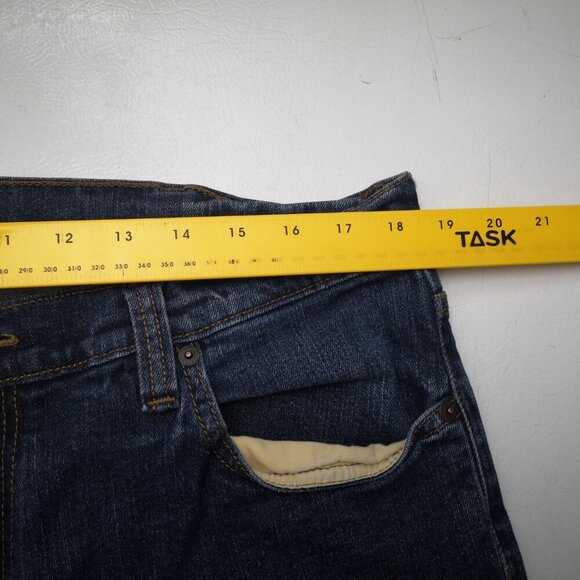 Denver Hayes Men's Size 38/30 Medium Wash Straight Legs Blue Jeans - Picture 12 of 14